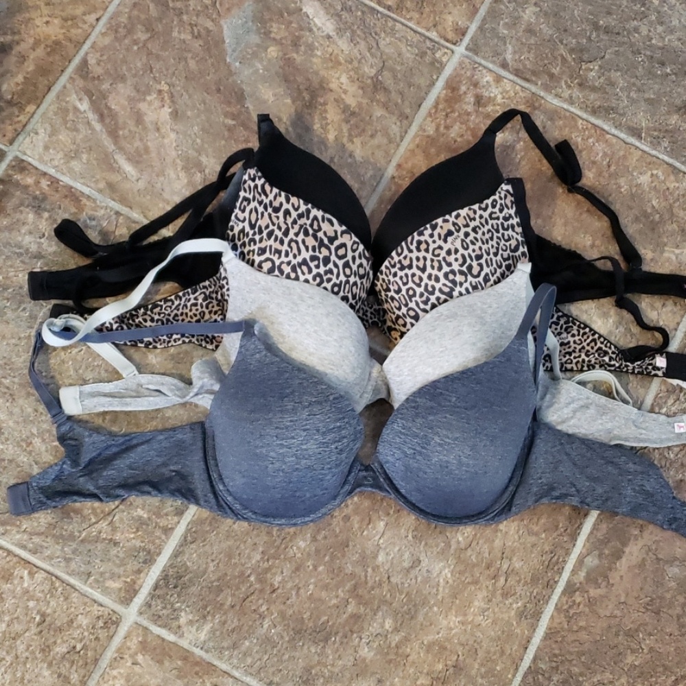 Victoria Secret/ Pink Bras